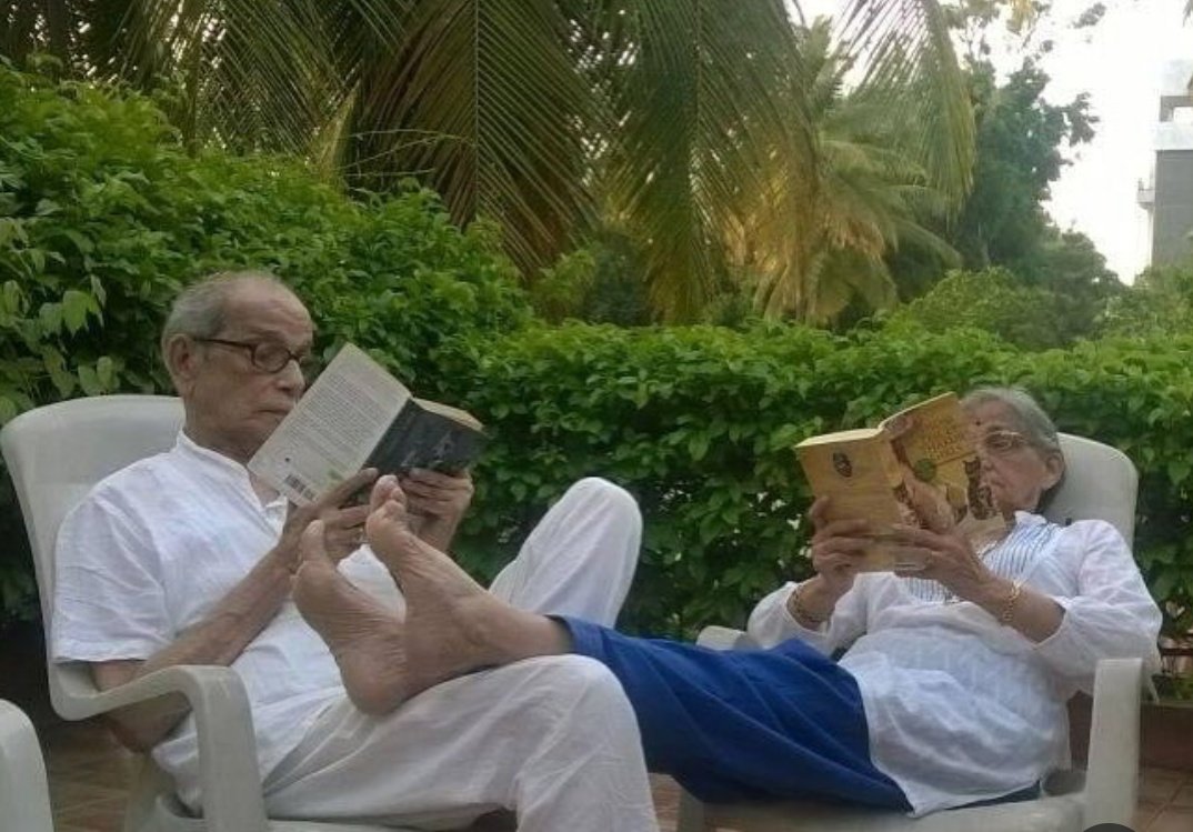 mojmastipaglu's tweet image. roti, kapra, makan and this