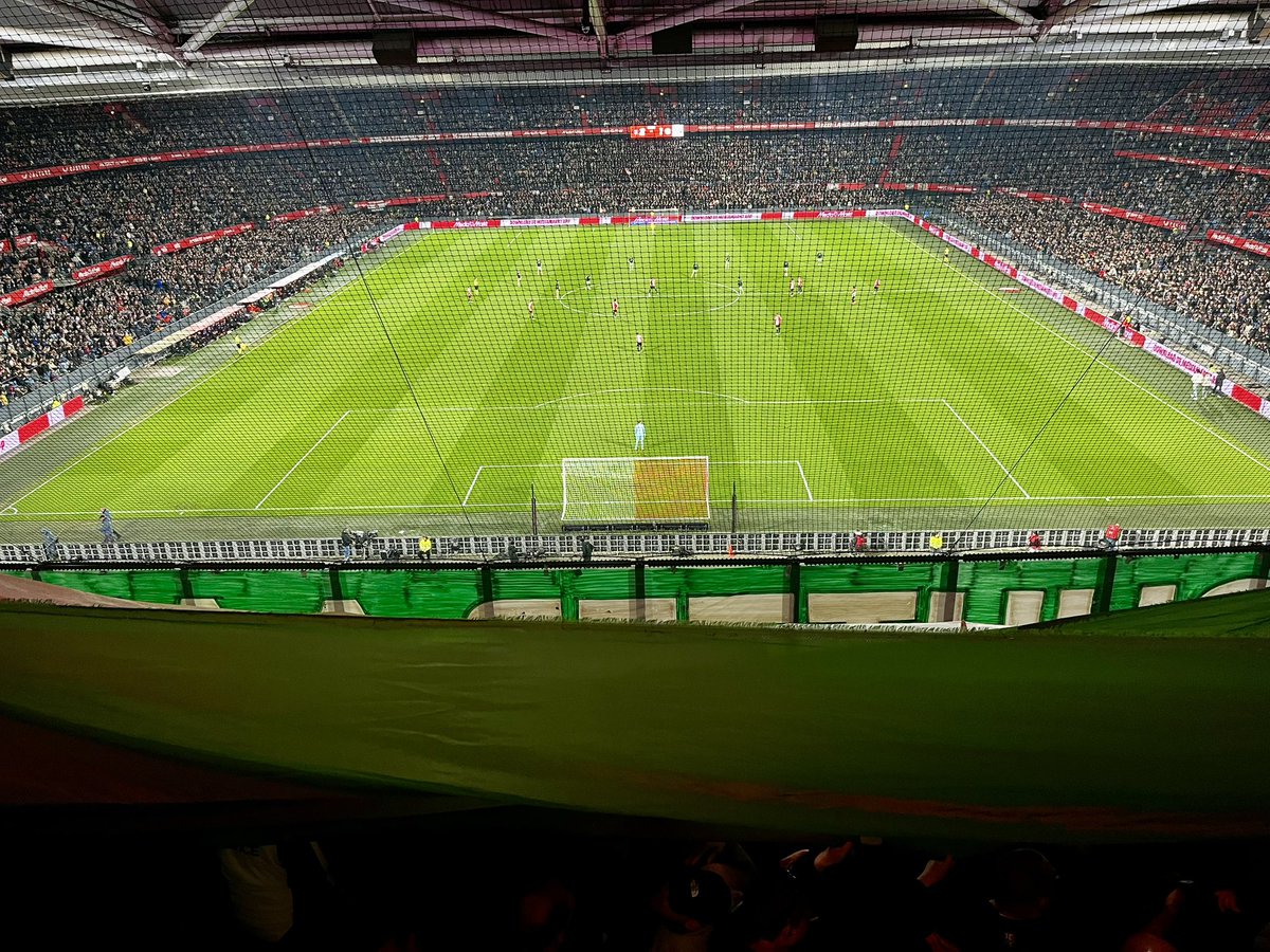 Zo zonde dit, je speelt een meer dan prima wedstrijd en dan sta aan het eind weer met niets. Wel mega trots op hoe we gevoetbald hebben en de supporters. Op naar zaterdag. #feyGRO #fcgroningen #altijdgroenwit 💚🤍