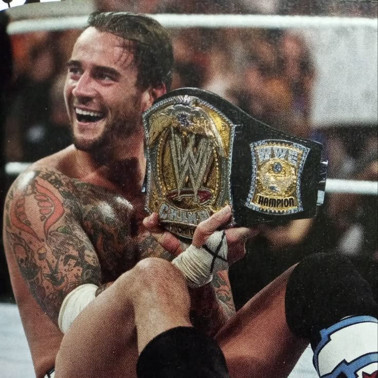 Every CM Punk WWE Title Win

🚨 A Thread 🚨
