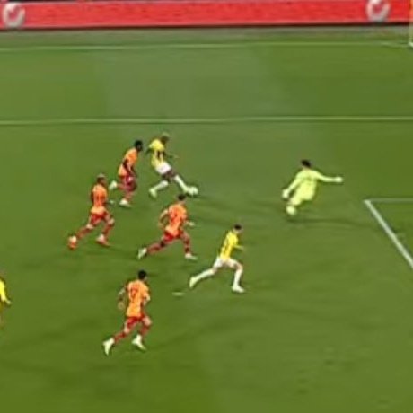 gecuberk's tweet photo. 3 senedir fenerin bize attığı goller
-karambol
-sikindirik penaltı
-ofsayt

ağlatmayın amk 😂😂😂😂 https://t.co/mzHvpxUbUO