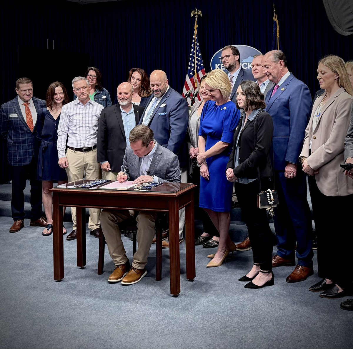 KY House Republicans (@kyhousegop) on Twitter photo This afternoon, House Bill 421, sponsored by Representative Amy Neighbors <a href="/aneigh/">Amy Neighbors</a>, was signed into law by Governor Beshear. HB 421 aims to expand access to early colorectal cancer screenings for high-risk individuals and removes financial barriers to colonoscopy preparation. This afternoon, House Bill 421, sponsored by Representative Amy Neighbors <a href="/aneigh/">Amy Neighbors</a>, was signed into law by Governor Beshear. HB 421 aims to expand access to early colorectal cancer screenings for high-risk individuals and removes financial barriers to colonoscopy preparation.