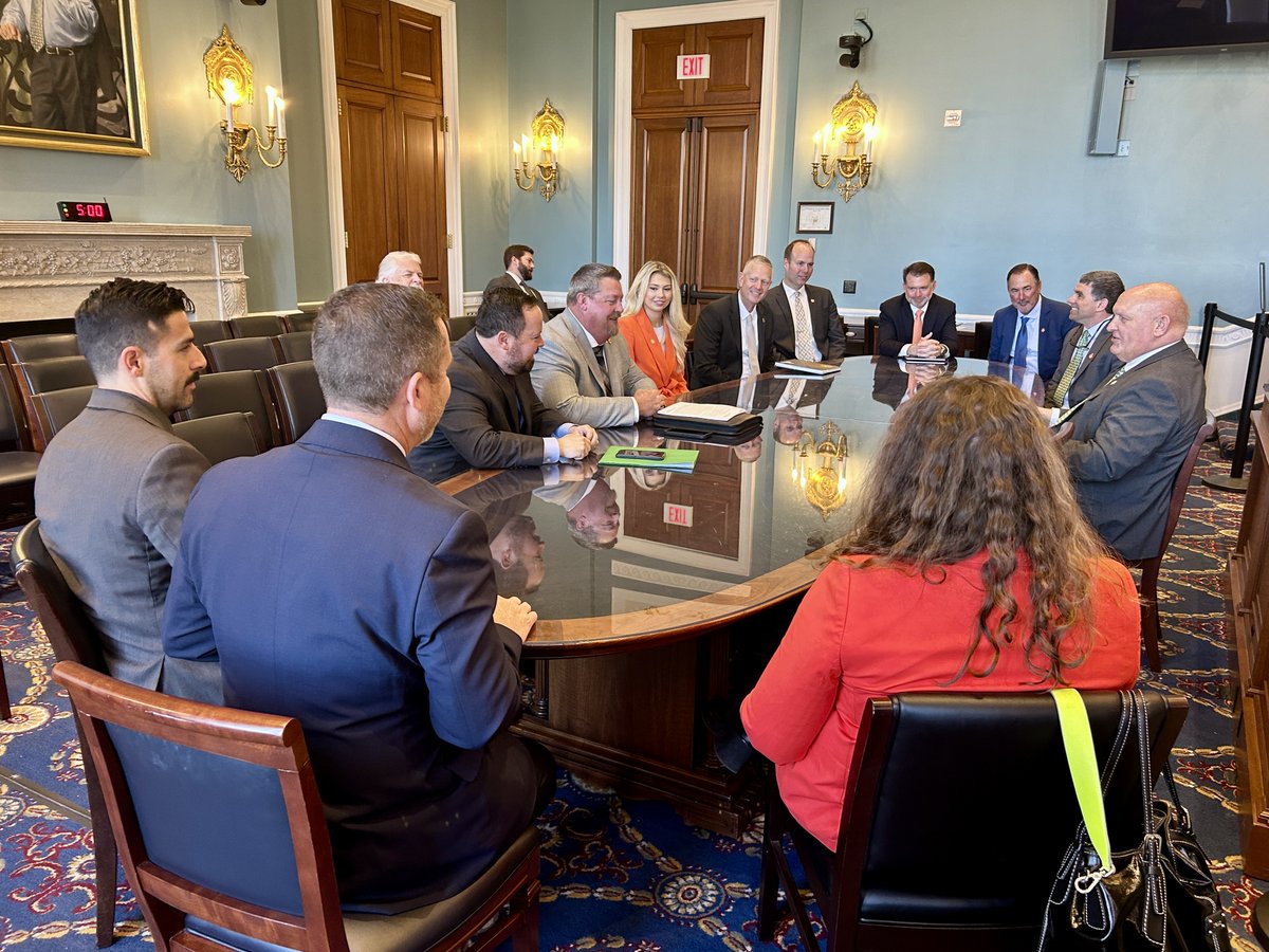California Citrus Mutual (@cacitrusmutual) on Twitter photo CCM leaders were in D.C. advocating for CA citrus — meeting with Congress, <a href="/USDA/">Dept. of Agriculture</a>, and Ag Committee leaders to push for a new Farm Bill, Citrus Trust Fund renewal, and action on trade challenges.
Thank you to all the policymakers supporting our industry! #AGvocacy #FarmBill CCM leaders were in D.C. advocating for CA citrus — meeting with Congress, <a href="/USDA/">Dept. of Agriculture</a>, and Ag Committee leaders to push for a new Farm Bill, Citrus Trust Fund renewal, and action on trade challenges.
Thank you to all the policymakers supporting our industry! #AGvocacy #FarmBill