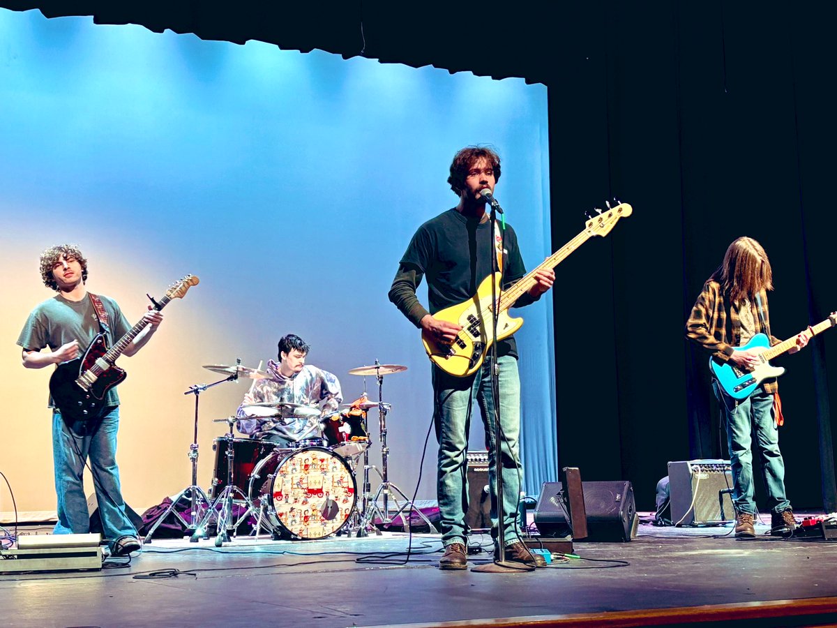 Melissa Thurlwell (@gchsthurlwell) on Twitter photo Welcoming back broadcast journalist, <a href="/KayleeStaral/">Kaylee Staral</a> and emo/punk band, Frontega. Full circle moments for both, as they are GCHS alum. Welcoming back broadcast journalist, <a href="/KayleeStaral/">Kaylee Staral</a> and emo/punk band, Frontega. Full circle moments for both, as they are GCHS alum.