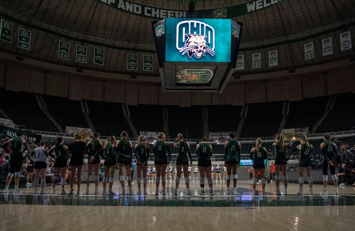 These moments and these memories aren't possible without yOU! Please consider donating to Ohio Athletics on this #OHIOGivingDay!

Give Today: bit.ly/3DT54U2

#OUohyeah