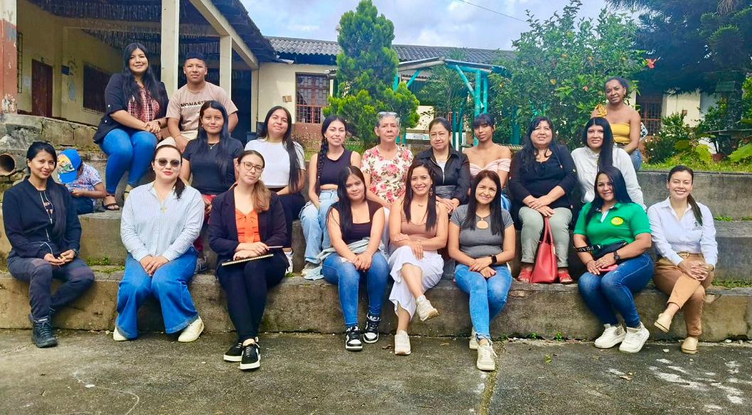 Proyección Social UNIMAYOR llega a #Piendamó con la “Ruta de Aprendizaje para el Fortalecimiento de los Emprendimientos” Nuestra Fac. Ciencias Sociales y Admón. inició el proyecto que impulsa el crecimiento de los negocios locales con apoyo de docentes y estudiantes. 🌱💼#Cauca