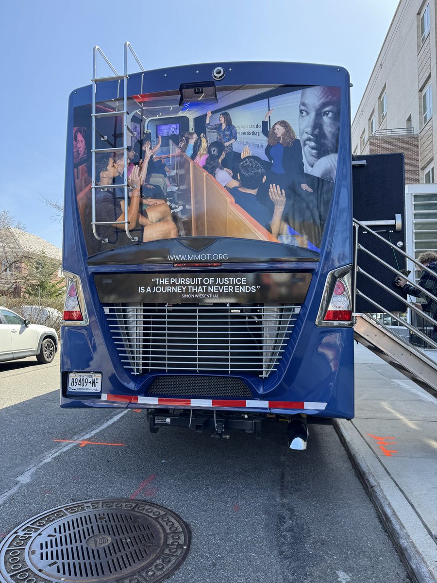 Andrew Hevesi (@am_andrewhevesi) on Twitter photo Proud to have helped bring <a href="/MobileTolerance/">Mobile Museums of Tolerance</a> to P.S 144! Students learned important lessons about the Civil Rights Movement, which are especially pertinent today. Equality, respect, & dignity for all people is what we teach our children and the bare minimum that everyone deserves Proud to have helped bring <a href="/MobileTolerance/">Mobile Museums of Tolerance</a> to P.S 144! Students learned important lessons about the Civil Rights Movement, which are especially pertinent today. Equality, respect, & dignity for all people is what we teach our children and the bare minimum that everyone deserves