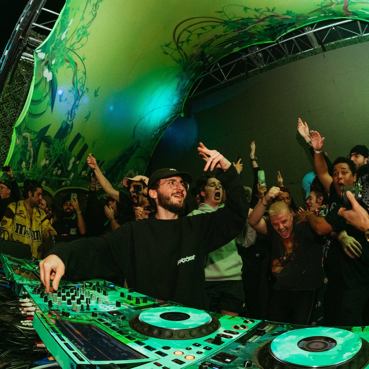 THIS SATURDAY 🚨

INFEKT is bringing the VEGGIE GAMES TOUR to Milwaukee this Saturday for a MAR360° set, and it’s about to be CRAZY 🥦🔊

Don’t miss this one.

✦ The Miramar Theatre 📍
✦ etherpresents.com 🎟️