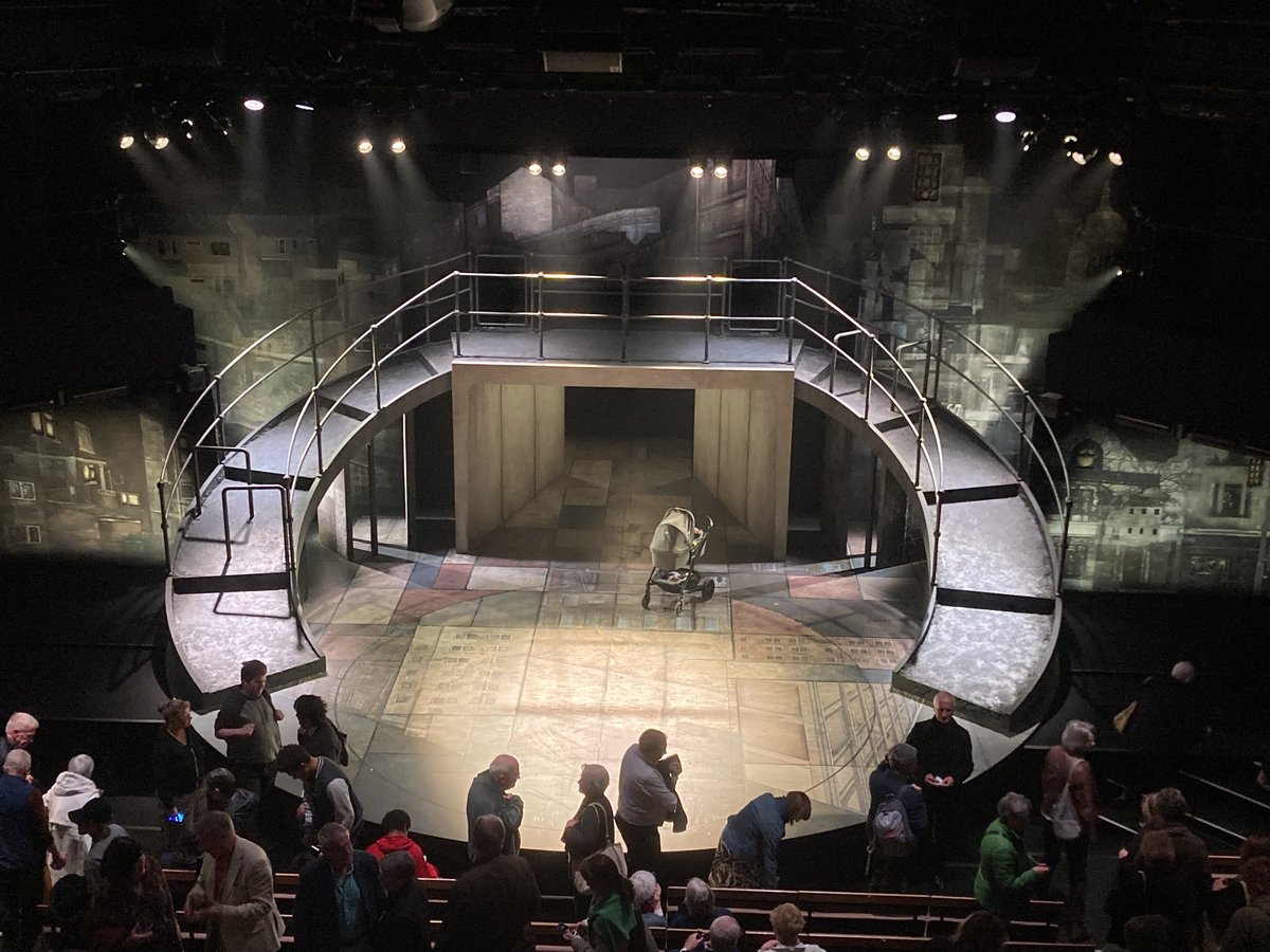 .@MrJamesGraham delivers another hit with #Punch—a play that moves seamlessly from grief to hope. Its strong character development is a testament to Graham’s masterful writing.

#DavidShields captivates in a remarkable lead performance, bringing the character’s journey to life.