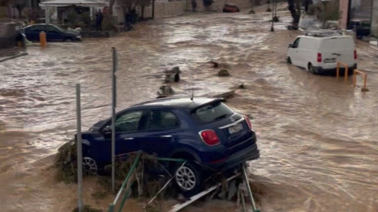Flash flooding hits Greek island. #Paros. #Mykonos. #Crete. Devastation. Cars washed away. Hail. Travel bans. Holidays disrupted. New flood alerts incoming. #ClimateChange amplifies storms, inundation. Worse consequences to come. We must reduce CO2 emissions urgently. 🚨