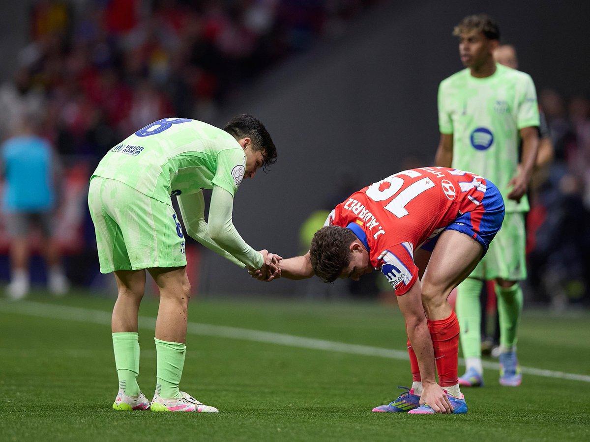 🎱 (@pedrihqs) on Twitter photo 