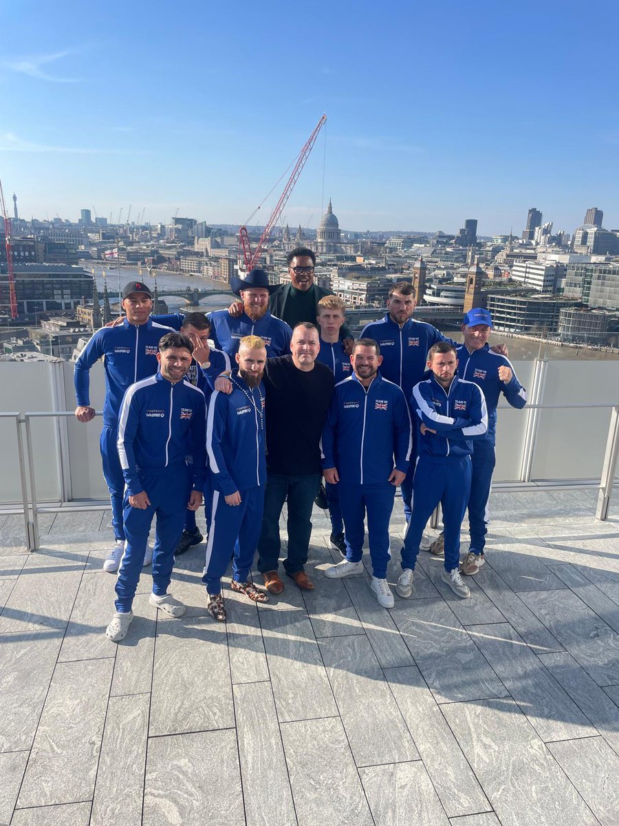 🇬🇧 TEAM UK Assembled 💥🔥🥊 
✈️ 🇬🇧 Transatlantic Clash 2 🇺🇲✈️
⚡ Media Day Today @Talksport HQ ⚡
⚖️ Weigh In Day Tomorrow ⚖️
🔥 Follow all FightZone channels to keep up to date🔥

 💥 📺  Watch All the action live on Friday on all FightZone platforms for FREE 📺 💥