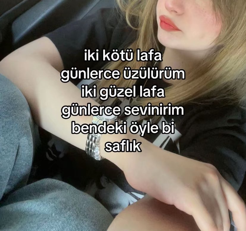 Alya (@alyareckles) on Twitter photo 