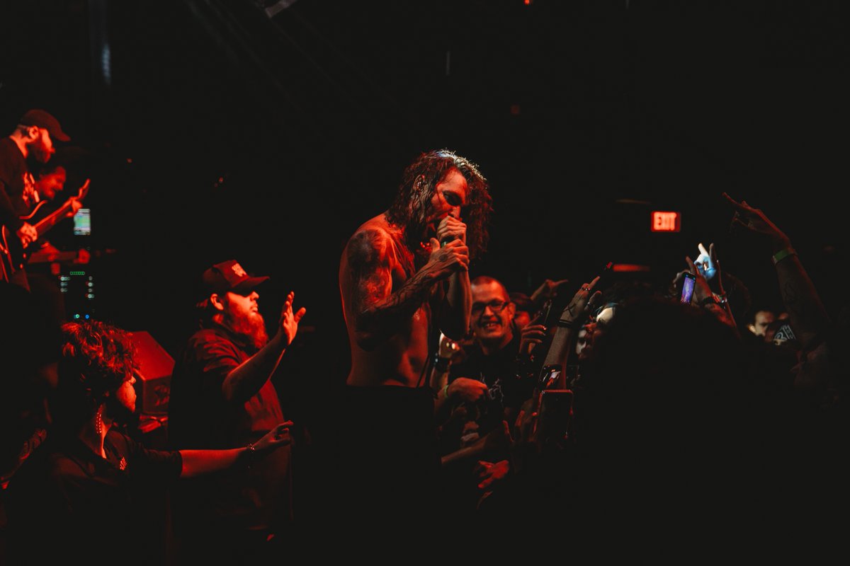 ThirdStringEnt's tweet photo. @AngelMakerBand is heading out on their LEVEL UP tour this spring! With them will be @HumanitysLB, Psycho Frame, and @tgitcband, featuring local support @WithHopeIntact! Tickets are available now so grab yours and we'll see you in the pit! 😈

5/1 - DTX at @treesdallas - All ages https://t.co/DfogFPqgUX
