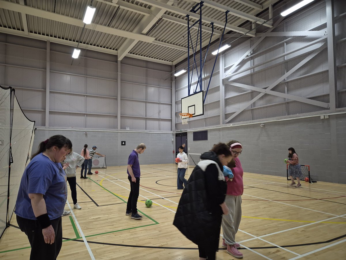 @MakeChangeBWCB (@craddock_andy) on Twitter photo Thank you to Stechford leisure centre
Another great delivery Stechford inclusive sports hub.
Thank you to Zoey from Inspire for supporting Circus skills.
Thank you to everyone for coming along.
<a href="/bbcmtd/">BBC Midlands</a>
<a href="/SportBirmingham/">Sport Birmingham</a>
<a href="/ITVCentral/">ITV News Central</a> Thank you to Stechford leisure centre
Another great delivery Stechford inclusive sports hub.
Thank you to Zoey from Inspire for supporting Circus skills.
Thank you to everyone for coming along.
<a href="/bbcmtd/">BBC Midlands</a>
<a href="/SportBirmingham/">Sport Birmingham</a>
<a href="/ITVCentral/">ITV News Central</a>