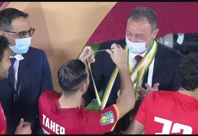 omarsafwat662's tweet photo. قائد سفينه النادي الاهلي محمود الخطيب رئيسا للاهلي :
 5 بطولات الدوري المصري الممتاز 
 3 بطولات كأس مصر 
6 بطولات السوبر المصري  
4 بطولات دوري أبطال أفريقيا 
بطولتين السوبر الأفريقي  
  3 ميداليات برونزية كأس العالم للأندية https://t.co/ZCp4wwhFTA