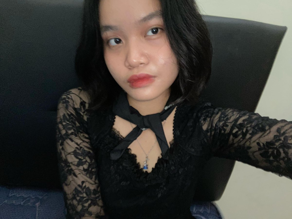 venuville's tweet photo. 🖤🖤🖤 https://t.co/79e6qVw8Tc