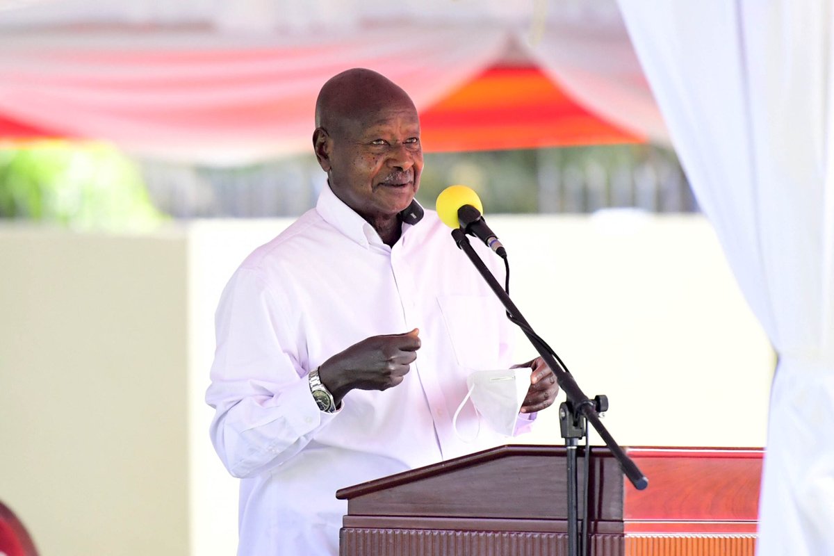 106.9 Kabalega FM (@fmkabalega) on Twitter photo Hundreds of civilians claiming to be Luweero Triangle veterans from Kiboga, Kyankwanzi, Mubende, and Mityana have requested that President <a href="/KagutaMuseveni/">Yoweri K Museveni</a> meet them in his PDM tour to greater Mubende to discuss their compensation.
1/2
#KabalegafmUpdates Hundreds of civilians claiming to be Luweero Triangle veterans from Kiboga, Kyankwanzi, Mubende, and Mityana have requested that President <a href="/KagutaMuseveni/">Yoweri K Museveni</a> meet them in his PDM tour to greater Mubende to discuss their compensation.
1/2
#KabalegafmUpdates