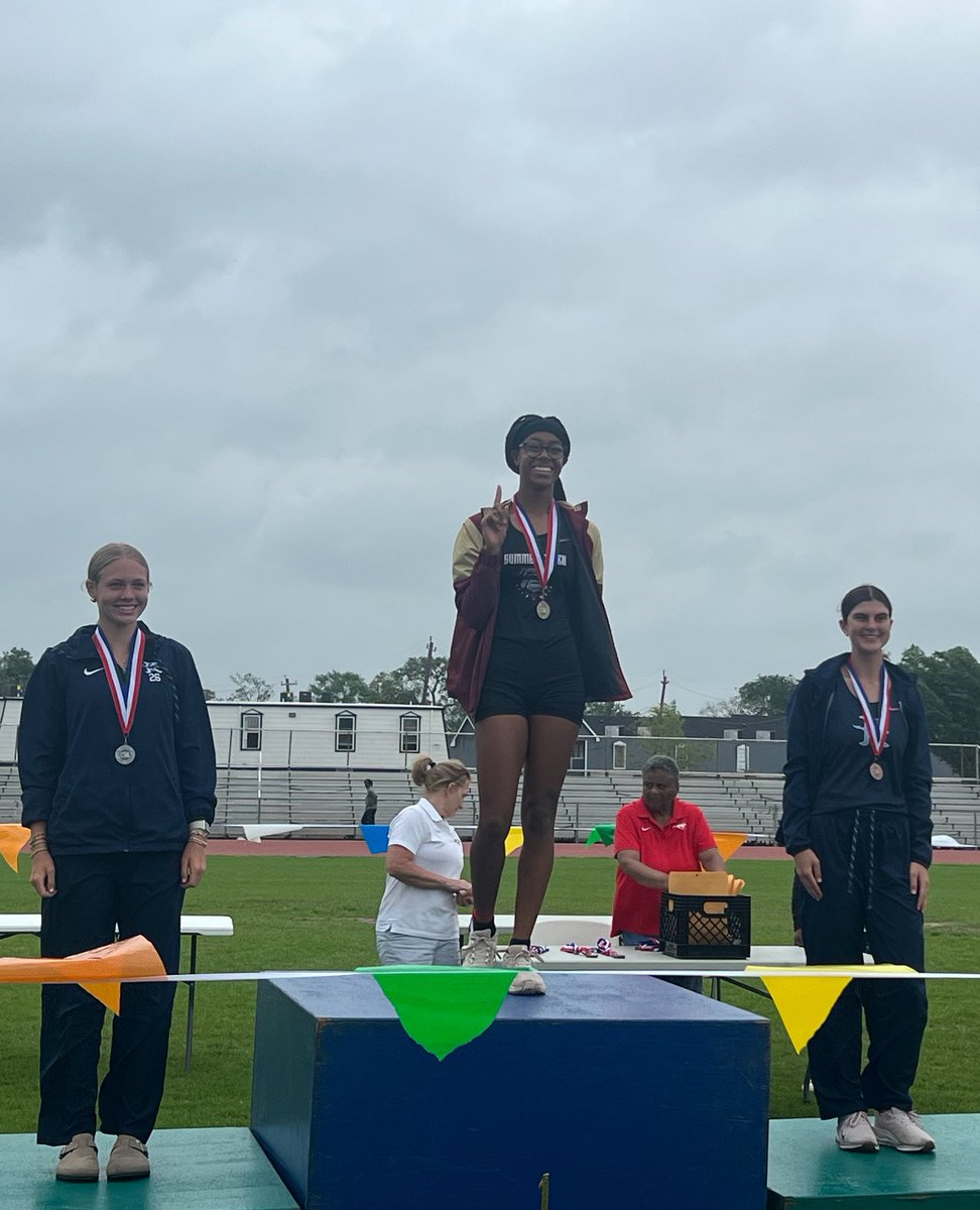 Coach Karen Smith (@coachkarensmith) on Twitter photo Today was a great day for Boys and Girls field events.
<a href="/BriRivers11/">Brianna Rivers</a> smashed her PR with a jump of 🚨6’0 ft🚨in HJ securing the #1 spot in the nation. 🥇 Today was a great day for Boys and Girls field events.
<a href="/BriRivers11/">Brianna Rivers</a> smashed her PR with a jump of 🚨6’0 ft🚨in HJ securing the #1 spot in the nation. 🥇