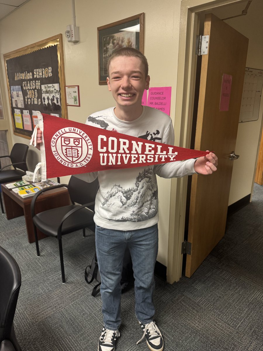 RalstonK's tweet photo. Last week, he found out he got into @Cornell . This week, it’s a FULL ride! K, you have so much to be proud of, so much to celebrate, & so much to look forward to. Remember the sign… be fearless in the pursuit!! Thanks SO much for sharing your celebrations w/ me! #BKP #SCCARES https://t.co/XecT4B32Tn