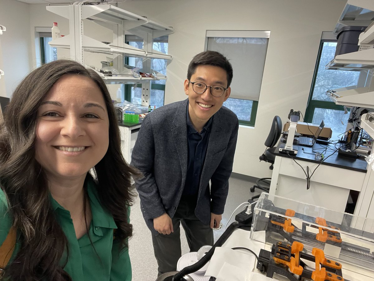 Eleftheria Roumeli (@eroumeli) on Twitter photo Thank you to <a href="/CraftyMatSci/">Cecile Chazot π¨π΅πΊπ¦</a> and <a href="/DTELab/">Tullman-Ercek Lab</a> for having me over at <a href="/NorthwesternU/">Northwestern</a> today for a <a href="/NUMRSEC/">NU-MRSEC</a> Seminar! ππ»ββοΈ
Enjoyed reconnecting with old friends & meeting new folks! Such a strong group of soft matter people here π§«π©π»βπ¬π§ͺ
Icing on the cake: a quick sneak peak in Junsooβs lab! Thank you to <a href="/CraftyMatSci/">Cecile Chazot π¨π΅πΊπ¦</a> and <a href="/DTELab/">Tullman-Ercek Lab</a> for having me over at <a href="/NorthwesternU/">Northwestern</a> today for a <a href="/NUMRSEC/">NU-MRSEC</a> Seminar! ππ»ββοΈ
Enjoyed reconnecting with old friends & meeting new folks! Such a strong group of soft matter people here π§«π©π»βπ¬π§ͺ
Icing on the cake: a quick sneak peak in Junsooβs lab!