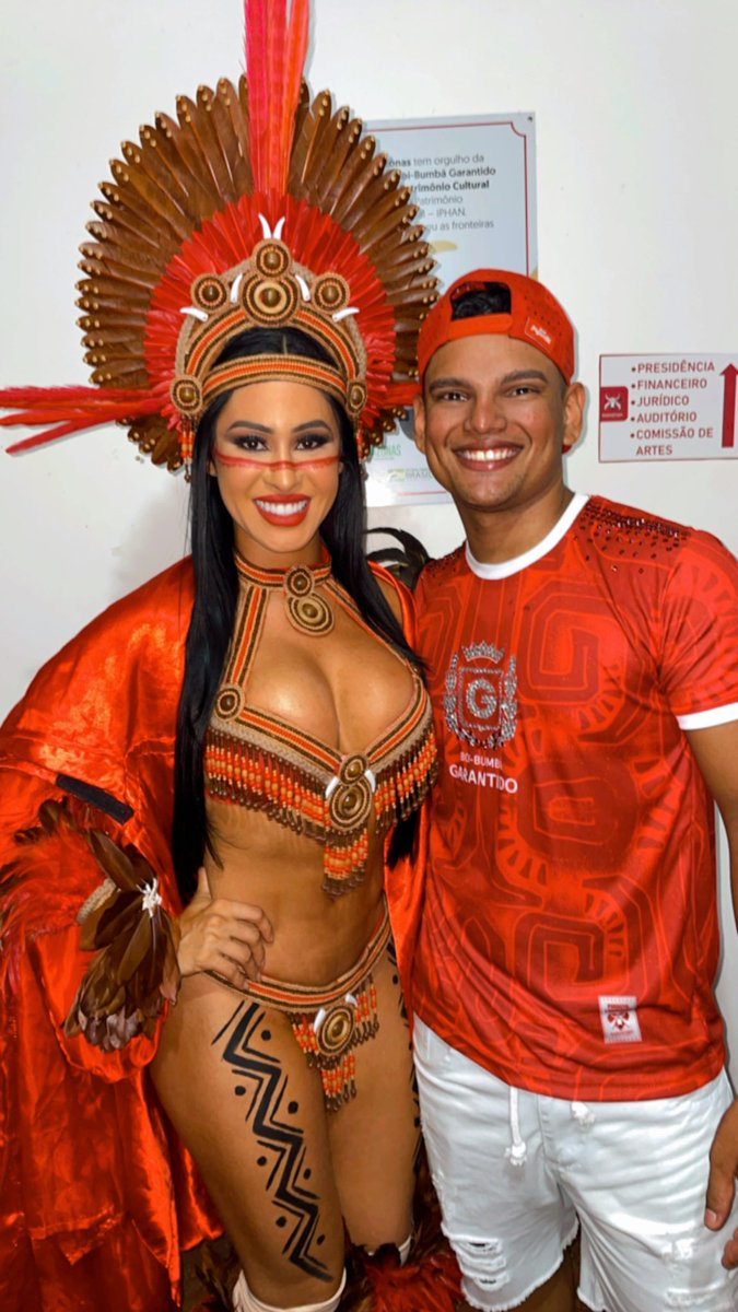 _yan_lima's tweet image. Quero deixar essas fotinhas aqui com a minha mãe e minha tia