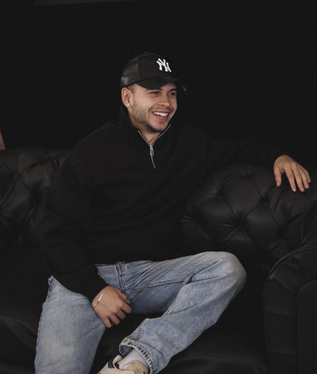 soyfonsee's tweet image. 