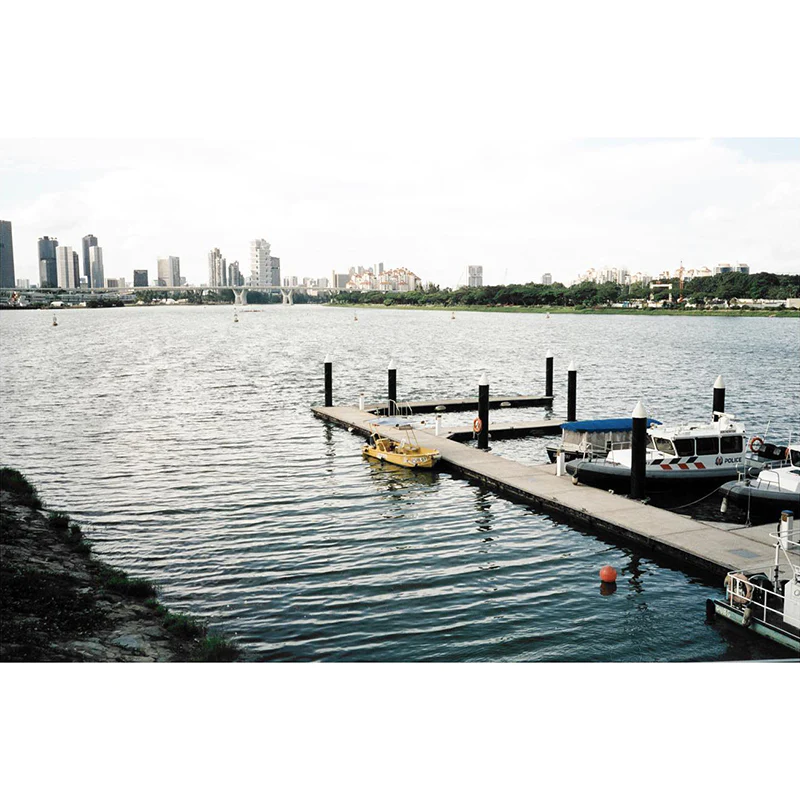 champcamera's tweet image. #Spring200🌸 by #たまプラーザ 店

シンガポールのHands on Filmからやってきた「Spring200」！
その名の通り春にぴったりのさわやかな仕上がりなので、今使ってほしい #カラーネガフィルム です(*^^*)/

#ISO200 #HandsonFilm #フィルム #カラーネガ #たまプラ #田園都市線
champcamera.co.jp/topics/?id=ta_…