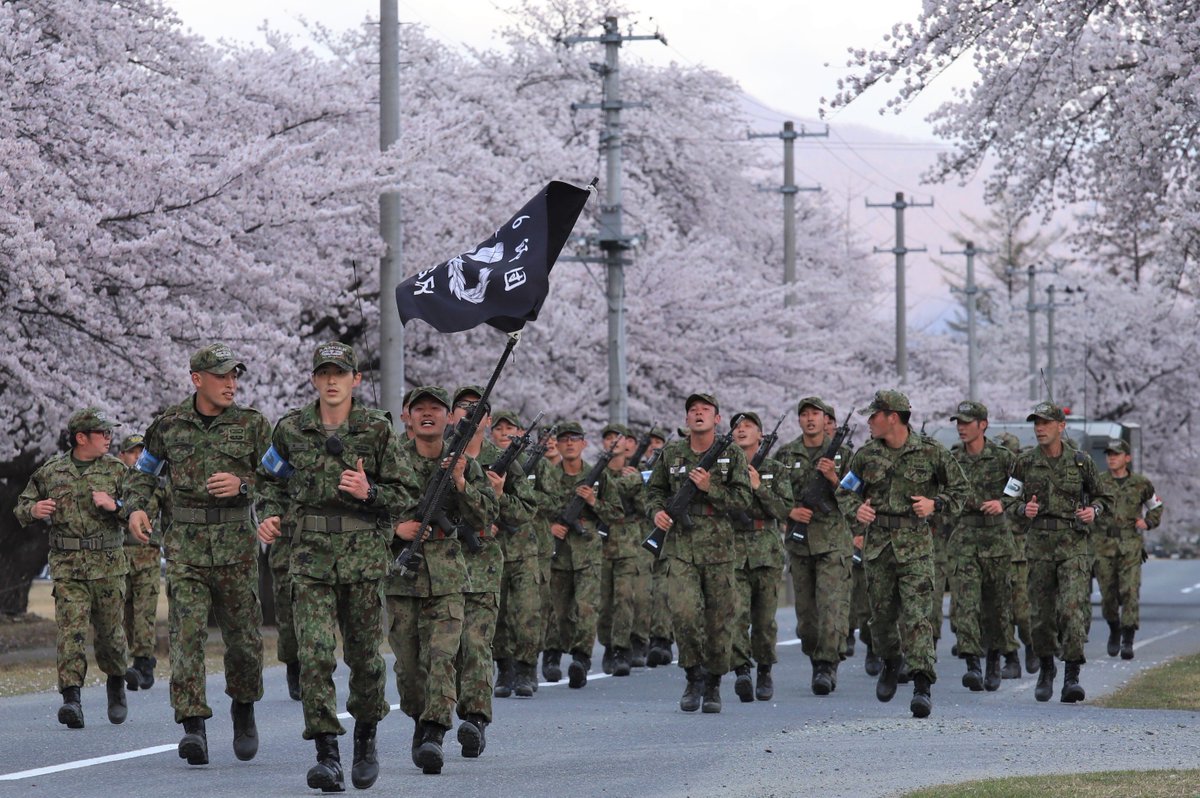 リポスト】 #陸上自衛隊 カレンダー2025年4月に、#第6師団 の