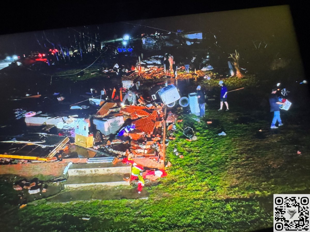 brianemfinger's tweet image. Horrific damage in the Bay to Lake City, AR area. #arwx #tornado