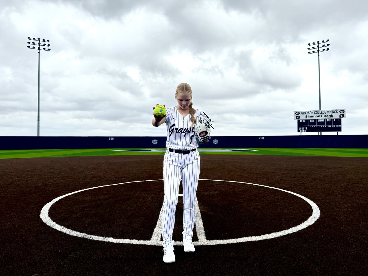 Abigail Keele (VERBAL COMMIT TO GRAYSON) (@abigail_keele) on Twitter photo I’m blessed to announce that I have verbally committed to Grayson College. I will continue my education and athletic career there. I have prayed about this and I know God knows my path. I want to thank Coach McBrayer and Coach Boyter for the opportunity. Go Vikings! <a href="/gclvsoftball/">Grayson Softball</a> I’m blessed to announce that I have verbally committed to Grayson College. I will continue my education and athletic career there. I have prayed about this and I know God knows my path. I want to thank Coach McBrayer and Coach Boyter for the opportunity. Go Vikings! <a href="/gclvsoftball/">Grayson Softball</a>
