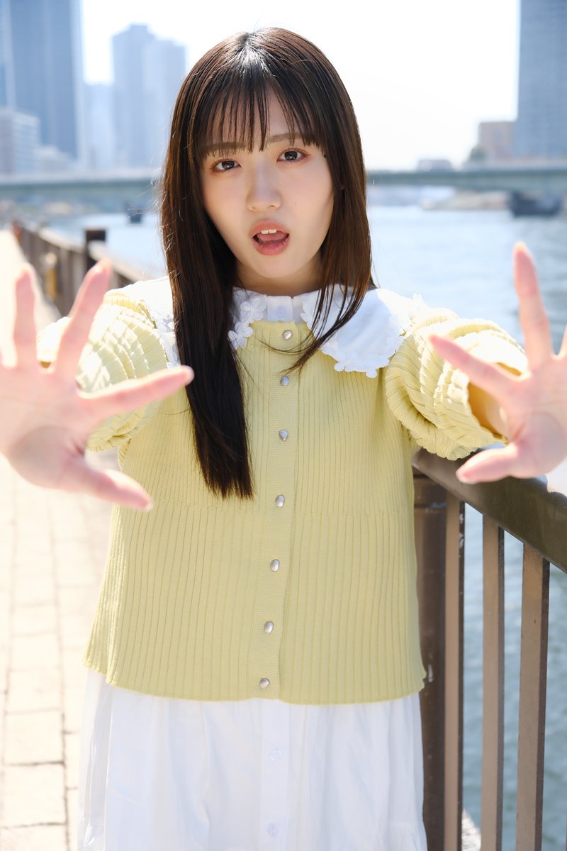 Chibakanabun's tweet image. 初めまして   8
Lun さん  @Lunchandayon
可愛いけど はみ出しちゃったから撮り直し❣️ 
はいっ！オッケー👌🖐️
@cherish_camera  #ゲストモデル  #佃島
#丸顔愛好会  #るんちゃんを撮るんです