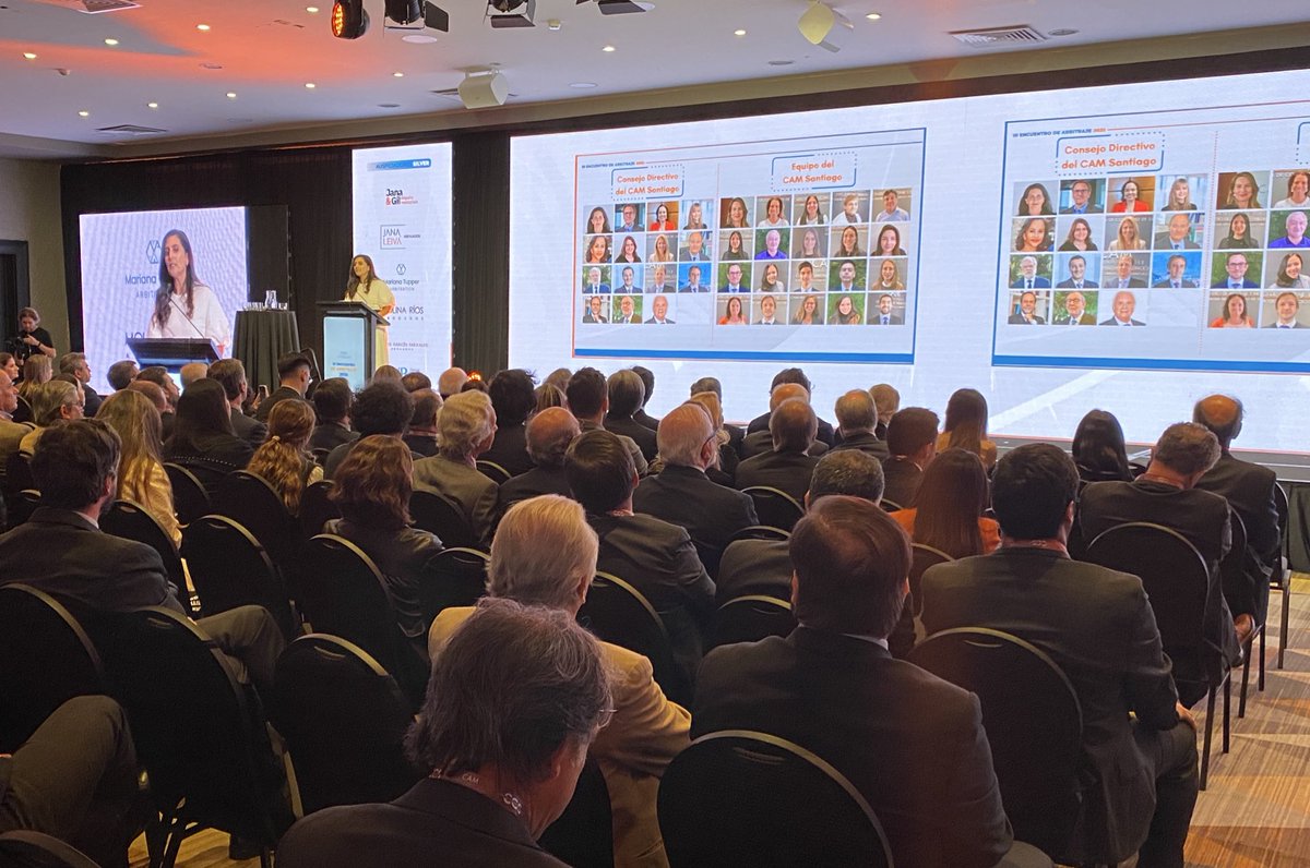 SociosCCS's tweet photo. #CAMSantiago | Te invitamos a seguir la transmisión del “III Encuentro de Arbitraje 2025” que es organizado por el CAM Santiago.

👩🏻‍💻🧑🏻‍💻 Sigue la transmisión en nuestro canal de YouTube aquí 👉 https://t.co/ZWLSyFN9aG https://t.co/bxve2b34Jv
