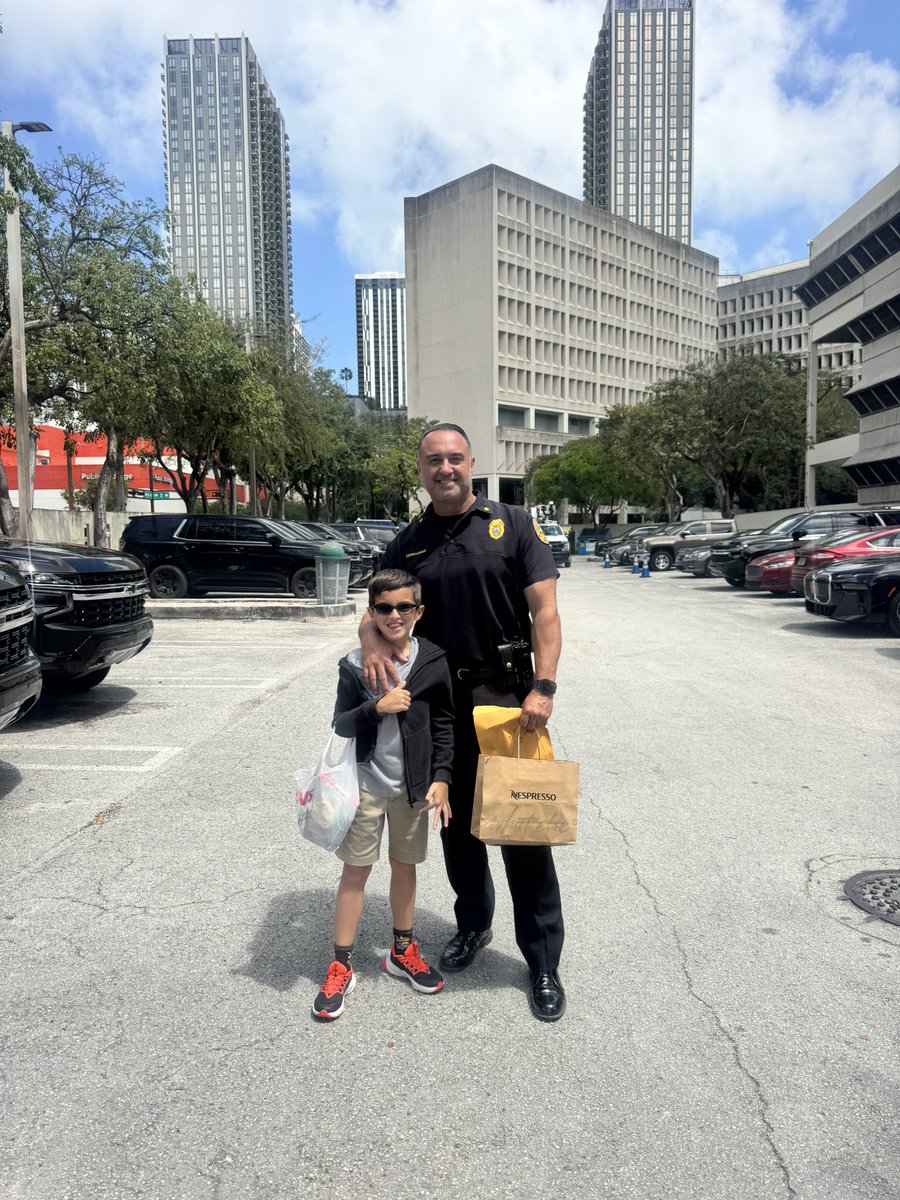 Freddie Cruz tweet media