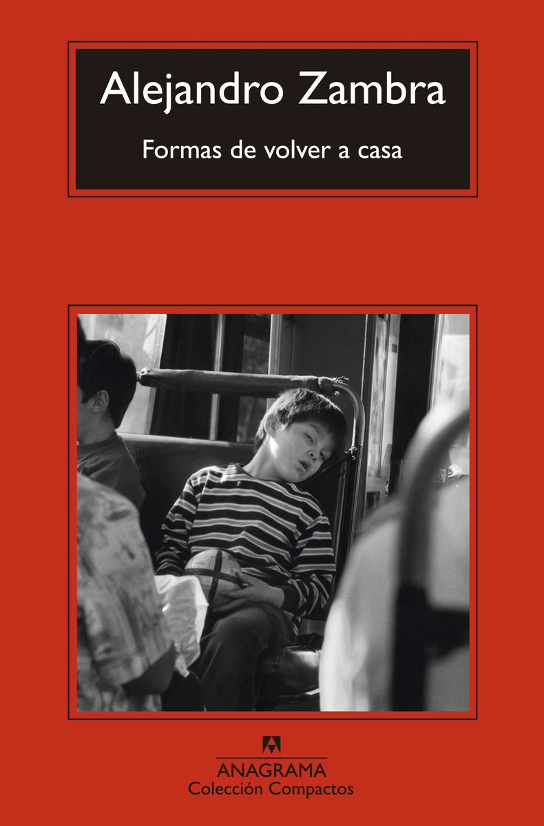 “Mientras los adultos mataban o eran muertos, nosotros hacíamos dibujos en un rincón”. 

LIBRO DE ABRIL 🏡 

Acompáñanos a leer “Formas de volver a casa”, del autor chileno Alejandro Zambra. Una novela breve sobre la niñez, la memoria, el hogar y la dictadura.