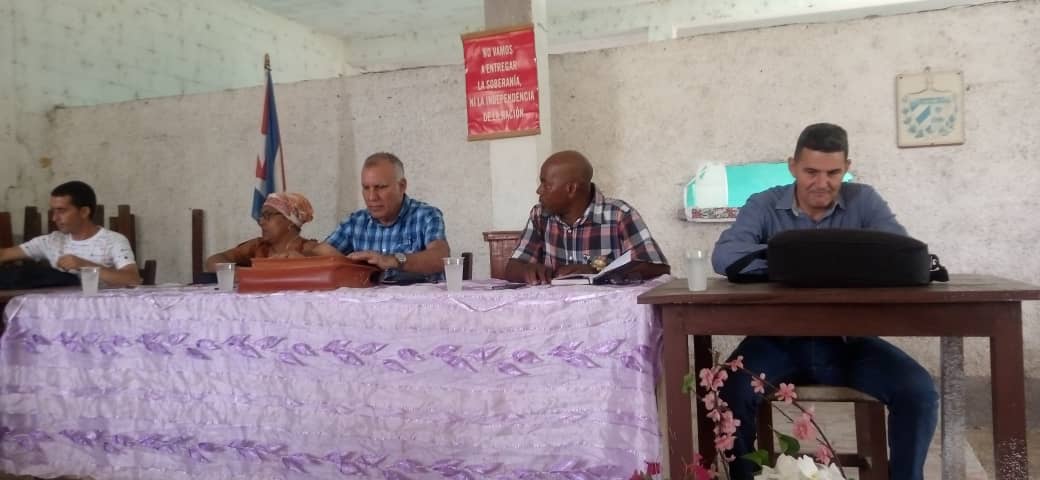 Desde el Consejo Popular Los Pinos en San Cristóbal, intercambiamos con los factores de la comunidad sobre las principales problemáticas que los afectan
De igual forma evaluamos las acciones que ejecutarán en pos del venidero aniversario 15 de la provincia.