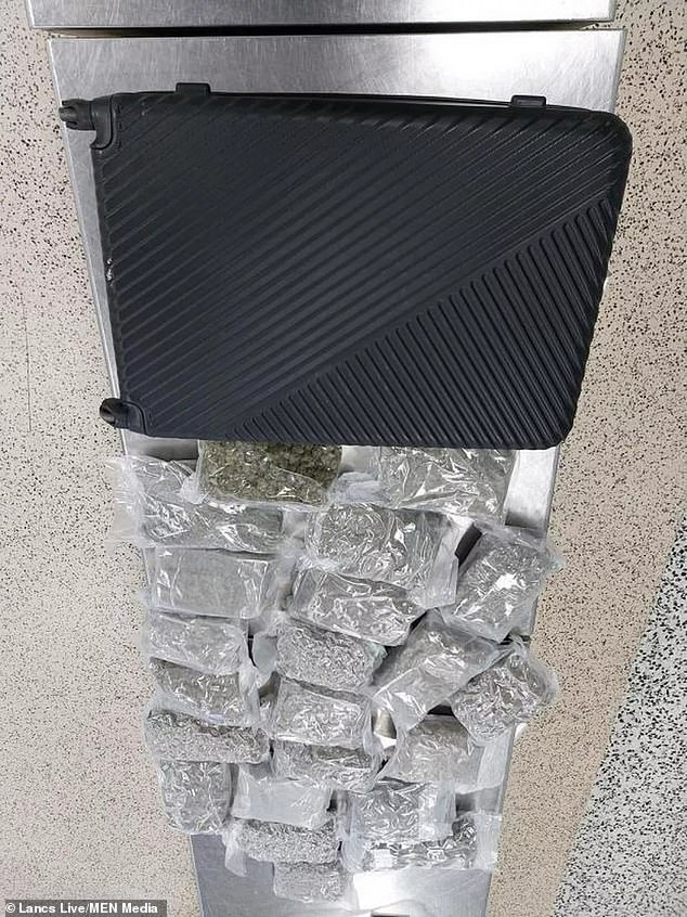 CrimeLdn's tweet photo. Two women drug mules were caught with more than £160,000 worth of cannabis concealed in their suitcases as they landed back on UK soil from a trip to New York. 

Sophie Bannister and Levi-April Whalley, both 30, from Blackburn, told border officials they had been on a three-day shopping spree in the Big Apple. 

both women later pleaded guilty to fraudulent evasion of a prohibition and appeared at Preston Crown Court today to be sentenced.

He sentenced Bannister to 20 months in prison, suspended for 18 months with 30 days of rehabilitation activities and 200 hours of unpaid work. 

Whalley was handed a 16-month sentence suspended for 18 months, with 10 days rehabilitation and 80 hours of unpaid work.

https://t.co/WNhPXWlTJ7