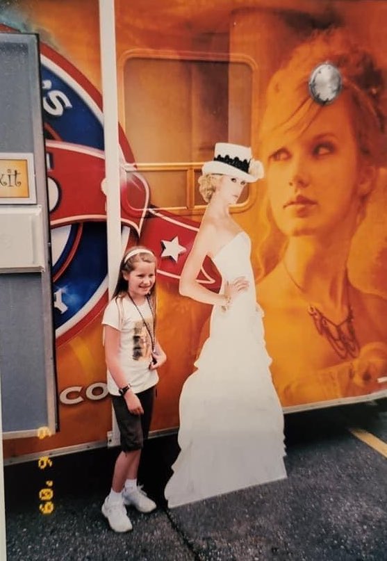 lysstaysversion's tweet photo. you have no room you have
in your dreams no idea 💞
for regrets
@taylornation13 @taylorswift13 #waytogotiger https://t.co/beoYHslJhA