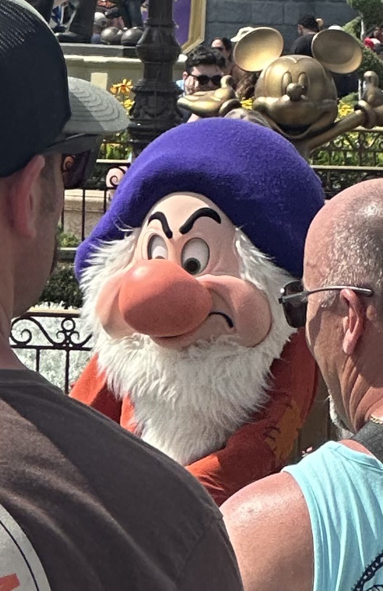 So glad I ran into <a href="/H2oRyanWaters/">Ryan</a> today in Disney 🙏 #prestige