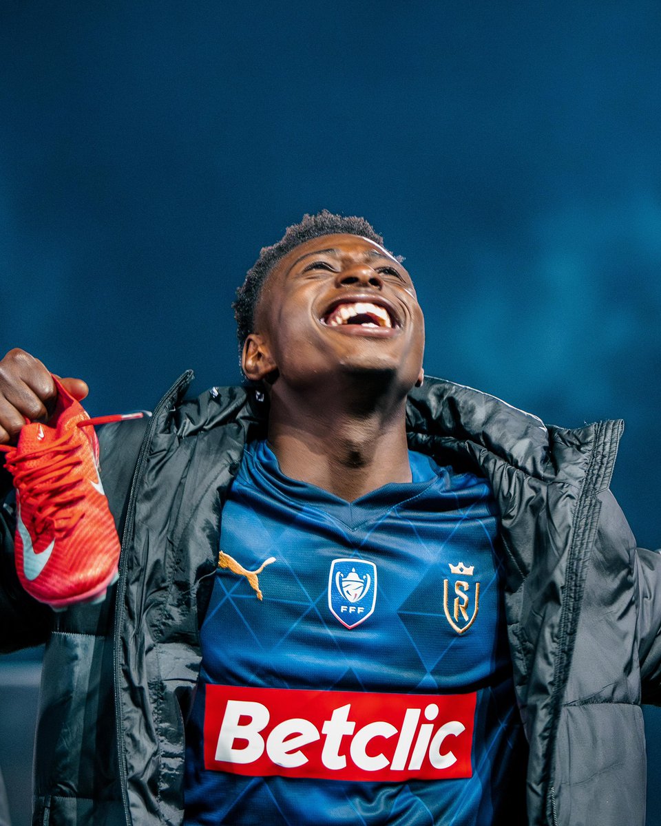 On vient de vivre 𝘂𝗻𝗲 𝘀𝗼𝗶𝗿𝗲́𝗲 𝗵𝗶𝘀𝘁𝗼𝗿𝗶𝗾𝘂𝗲 🤩

Allez, on vous le dit une dernière fois : ✨Le Stade de Reims est en 𝘧𝘪𝘯𝘢𝘭𝘦 de la
#CoupeDeFrance ✨

Faites de beaux rêves la #TeamSDR 😴
