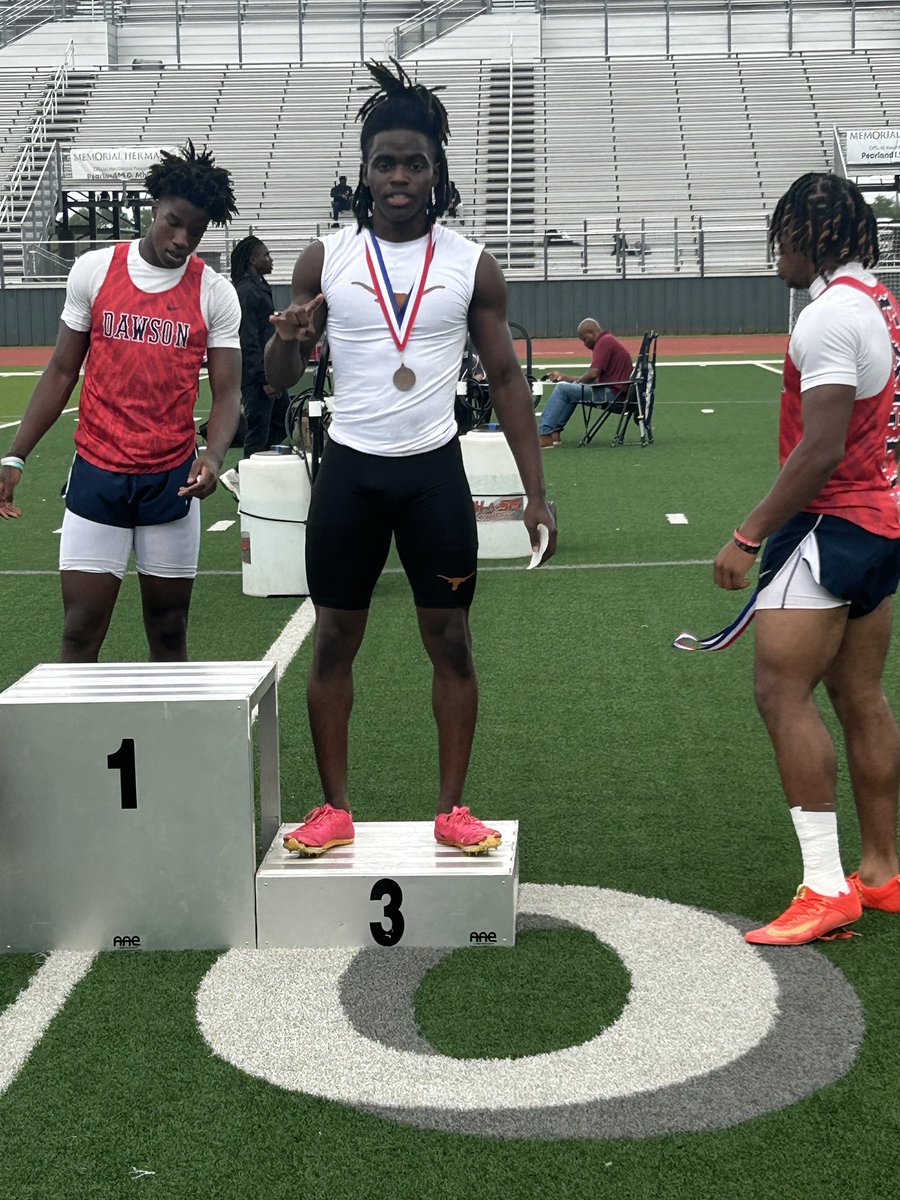 Got some track stars moving on to the next round.
