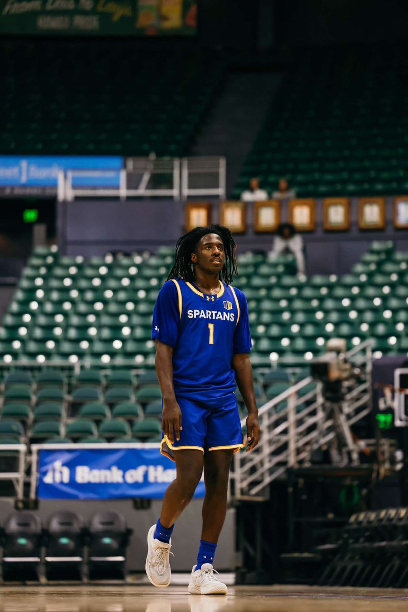 San Jose State guard Will McClendon has heard from the following programs per source:

Oklahoma State
Clemson
TCU
Seton Hall
Utah 
George Mason
Dayton
Loyola Marymount
Murray State
New Mexico 
+More
<a href="/nxtsportsagency/">Next Sports</a> <a href="/WMcclendon/">william</a> <a href="/portal_updates/">PortalUpdates</a> <a href="/JG____5/">Jack Greer</a> <a href="/recruitszone/">Recruits Zone (Blake Smith)</a> @247HSHoops