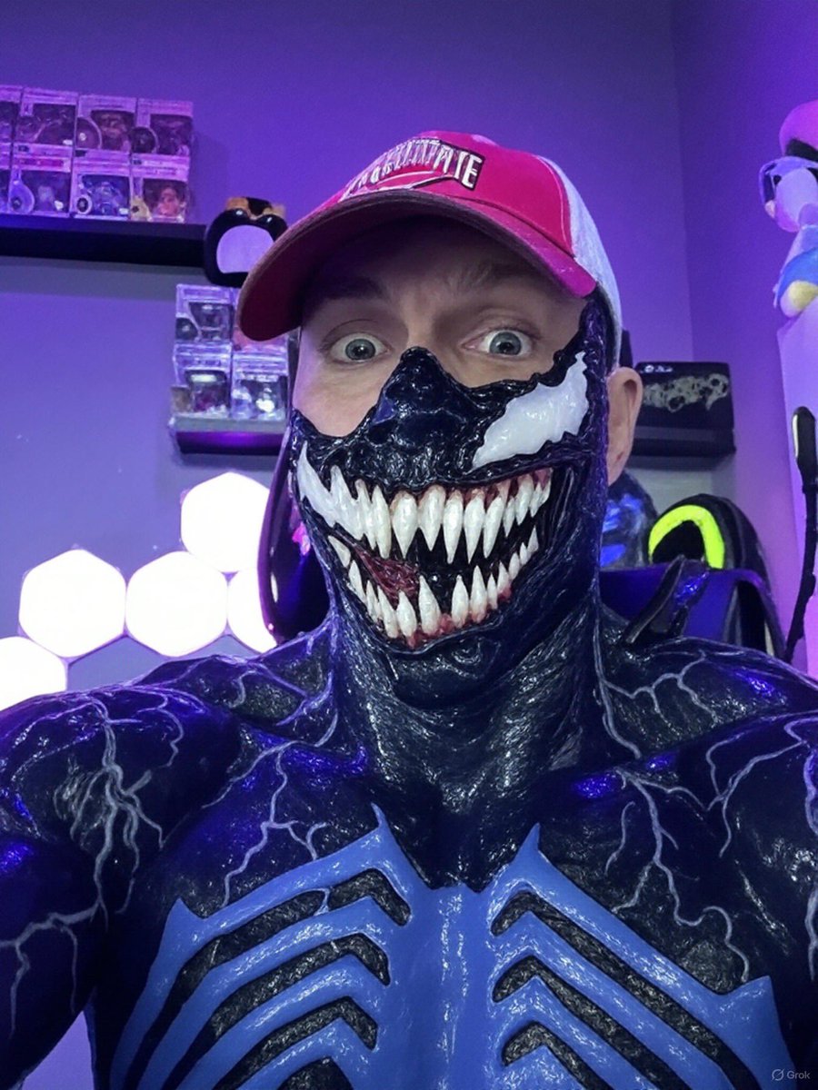 Live @ 8:00ET playing Fortnite until Venom fully consumes me then Marvel
rivals ranked.   Twitch.tv/Nitemare_AT