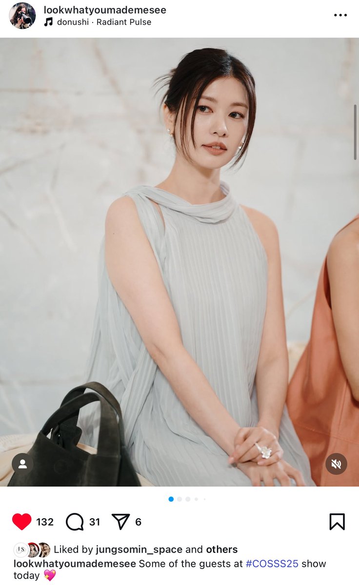 ssomverse's tweet photo. Miss Chloé (lookwhatyoumademesee) knew what she was doing by putting Somin’s photo first. 😌 But can we talk about how absolutely ethereal she looks here? 😍🫠

JUNG SOMIN FOR COSSS25
#JungSoMin #COSSS25 
#JungSoMinxCOSSS25 https://t.co/urvAATzMzo