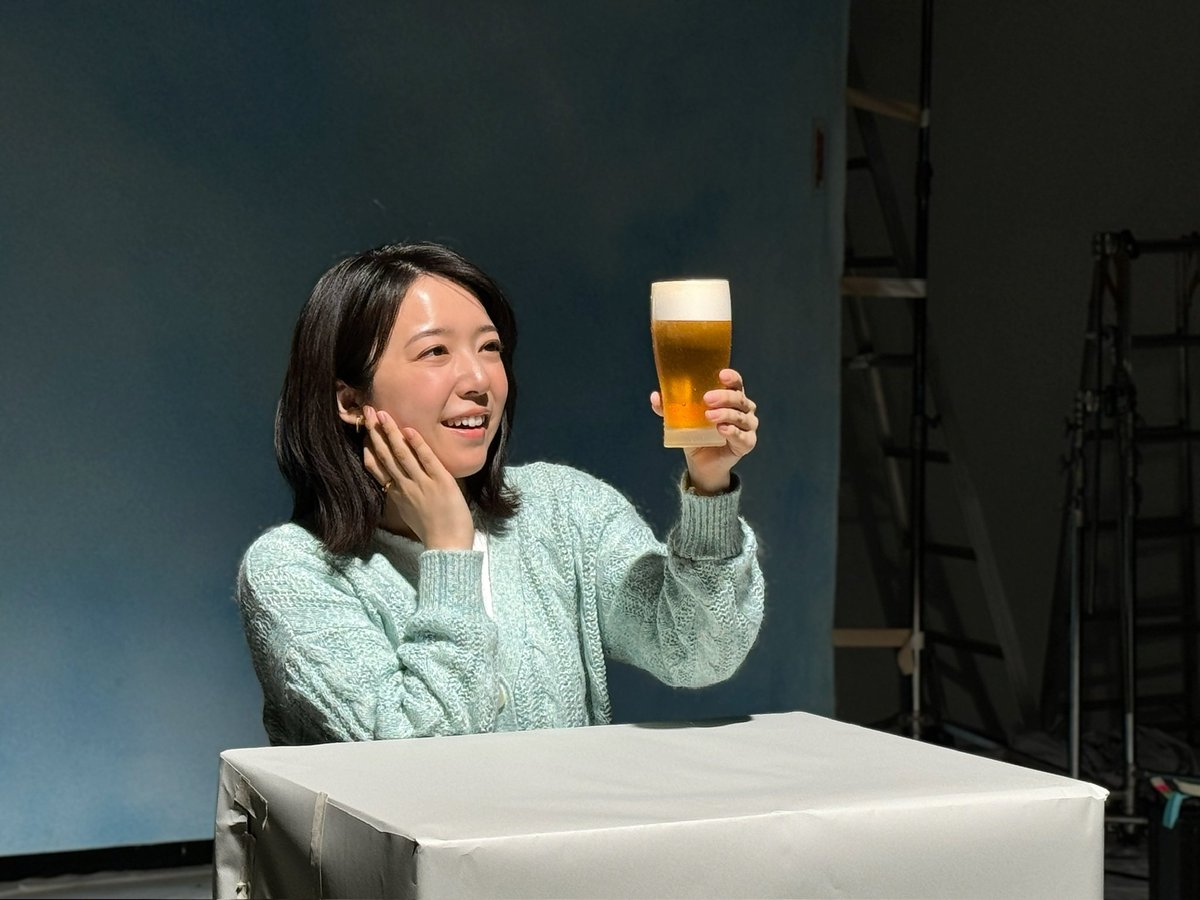 mone_tohoent's tweet image. 本日解禁📣
サントリーノンアルコール飲料の新CMに出演させていただいております🍺🍸

#攻めのノンアルしちゃおっか。

suntory.co.jp/non-al/

プハーっとしたくなる、ショートムービーのようなCMが完成🙌