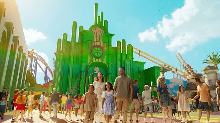 MarketInfinity's tweet image. Beyond the rainbow, the @picoglobal - IMT family unfolds a world of magic with an enchanting attraction at the Warner Bros Movie World in Australia. Our Pico Play partners unveiled an immersive journey into the heart of the Wizard of Oz with magical touchpoints every step of the…