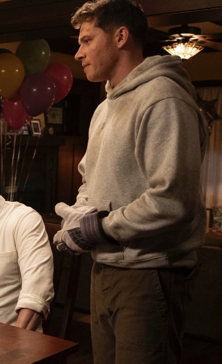 why tf he wearing those gloves