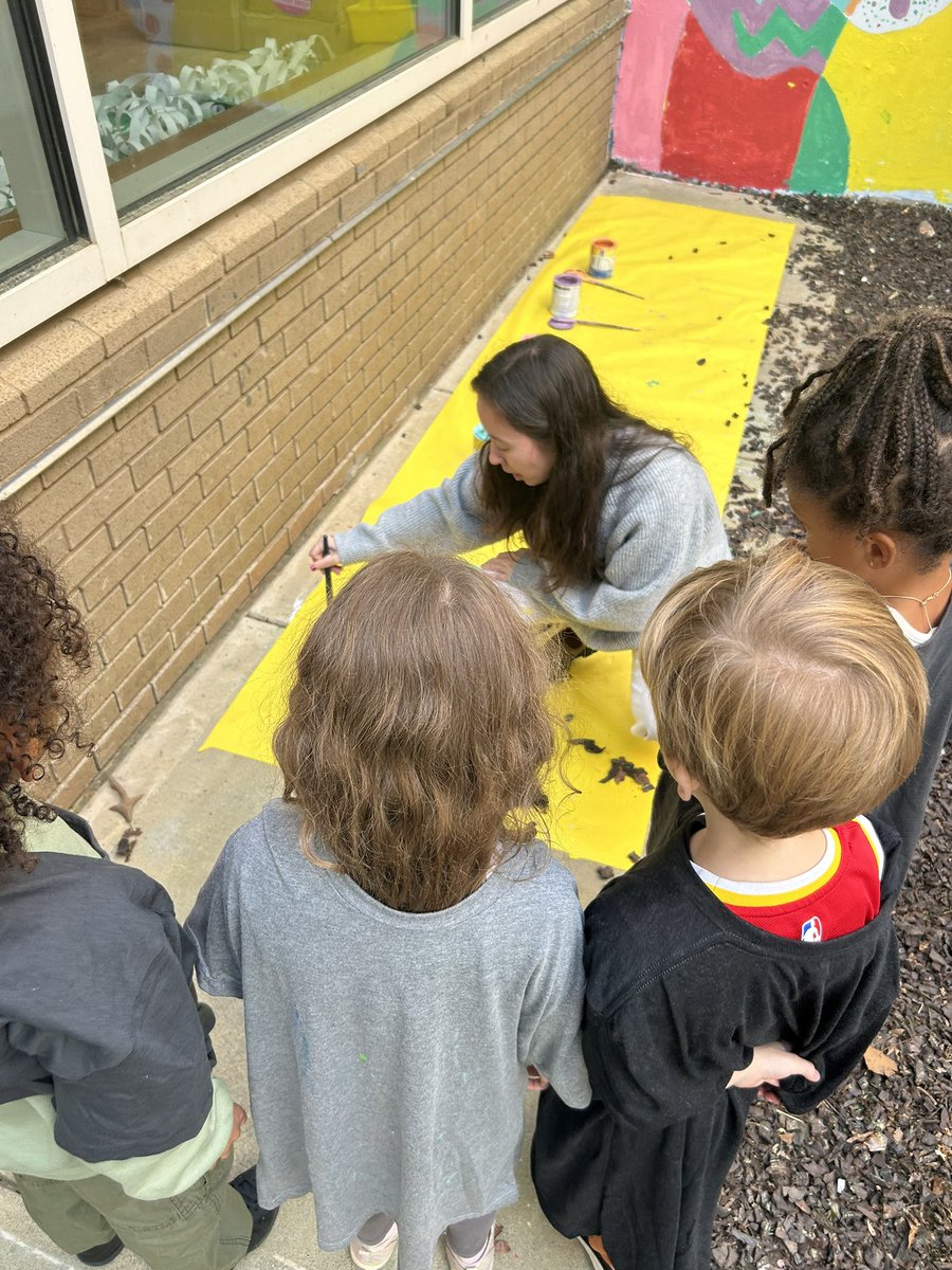 kristina holmes (@holmesholmesr) on Twitter photo Thanks to <a href="/MsRannalsArt/">Madison Rannals</a> for helping our kids make a permanent impact on <a href="/APS_SPARK/">Springdale Park</a> with this mural Thanks to <a href="/MsRannalsArt/">Madison Rannals</a> for helping our kids make a permanent impact on <a href="/APS_SPARK/">Springdale Park</a> with this mural