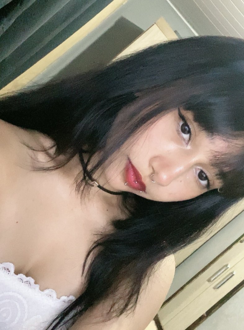 xzkaori's tweet image. se eu fosse o genio da lampada magica quais os 3 desejos q vcs me pediriam?🧐