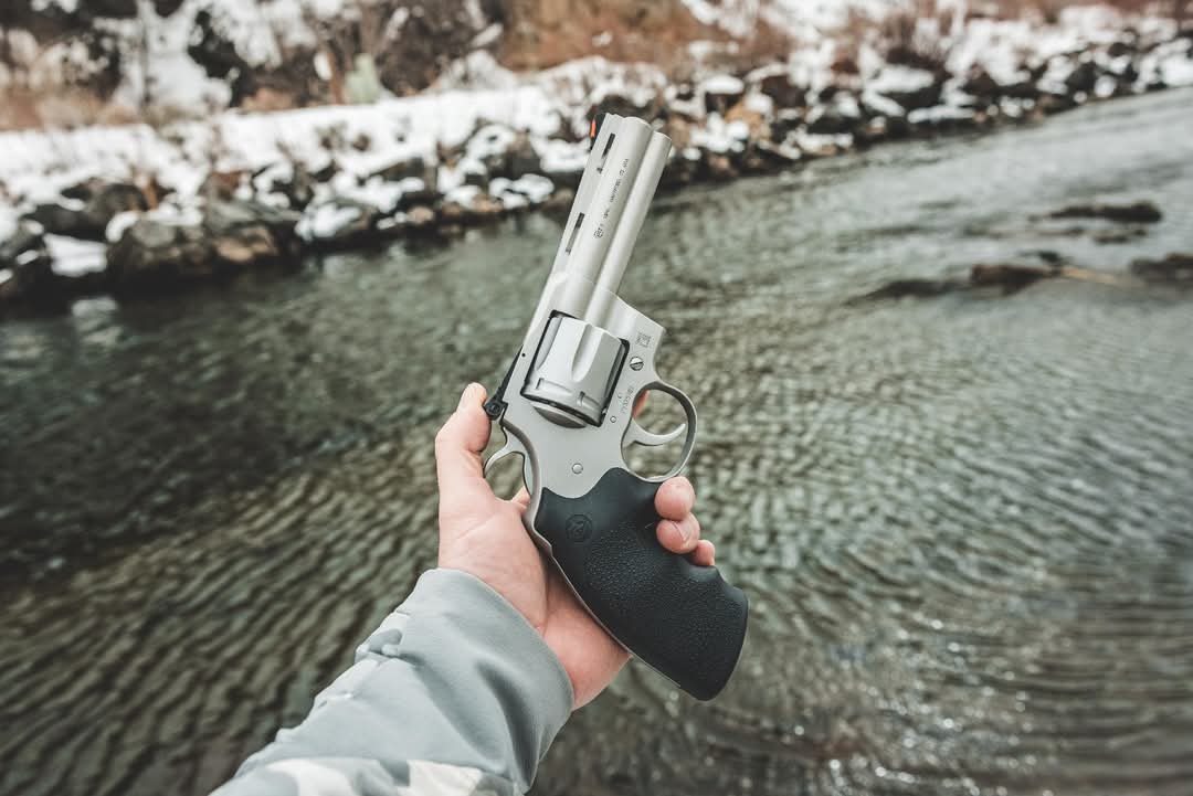 Airfemale14's tweet image. 🇺🇲 The #ColtPython Carves It's Own Path ~  🐍
#WheelgunWednesday #ColtOfficial 💥