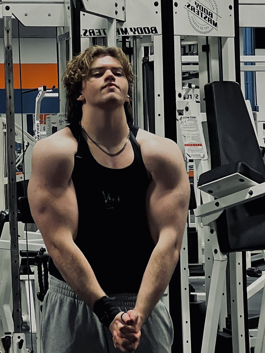 MarsCDL's tweet image. “Who hurt you” me bro, I make terrible life choices